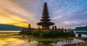 Lake Beratan Bedugul - Things You Need To Know Before Visiting