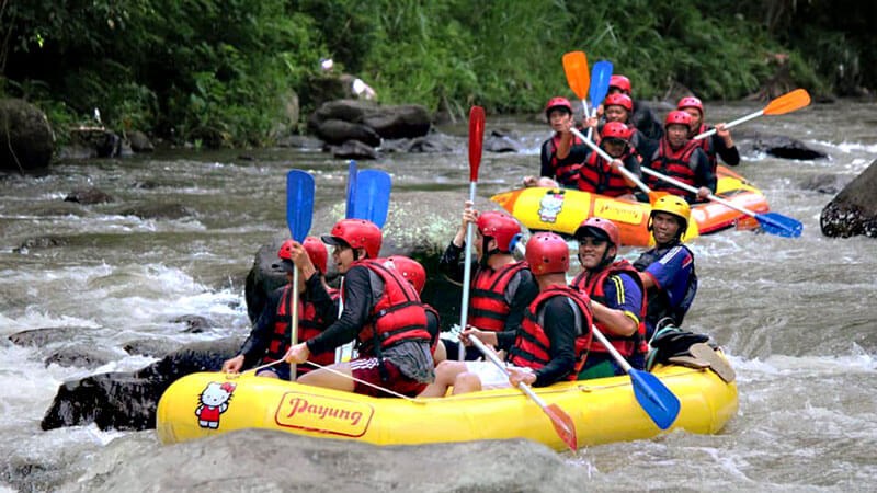 Rafters enjoying Payung Rafting Ubud on Ayung River