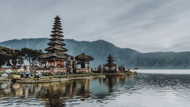 Ulun Danu Beratan Temple, Natural Wonders in Bali